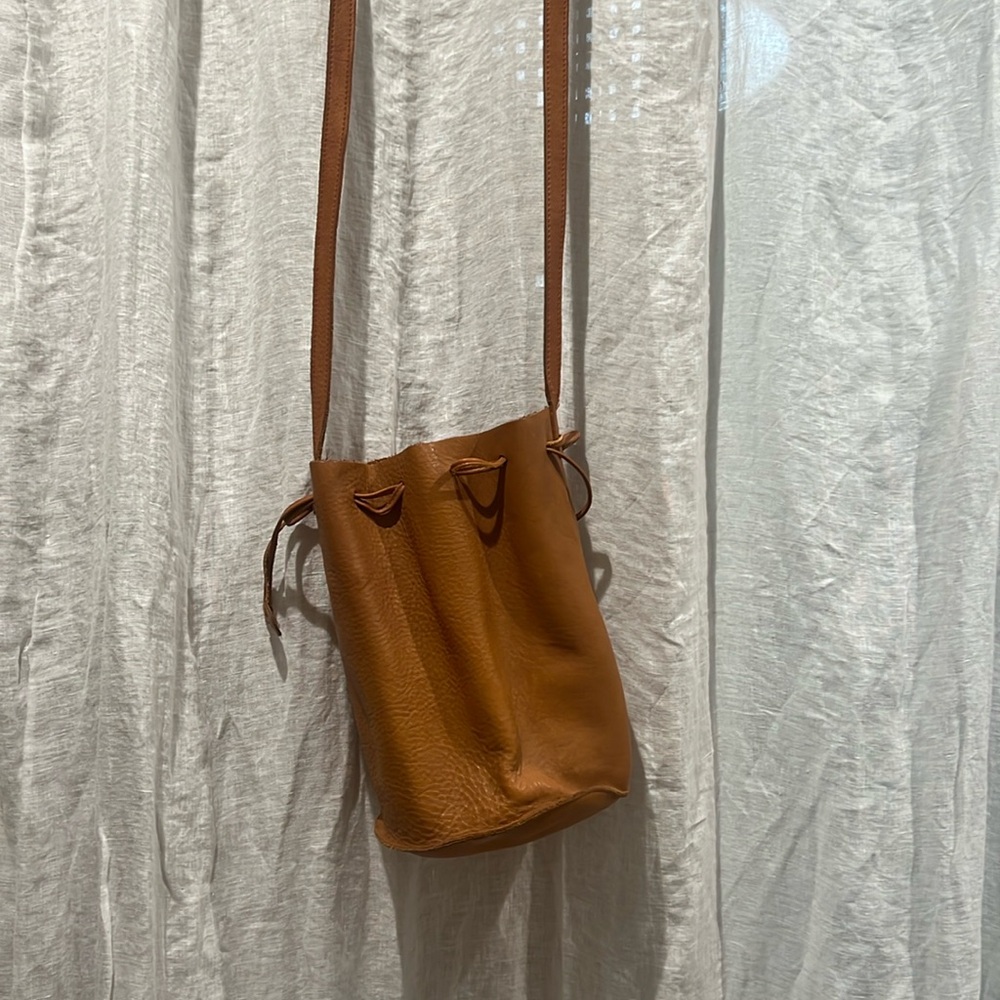 BAGGU Genuine Leather Drawstring Crossbody Bag Tan